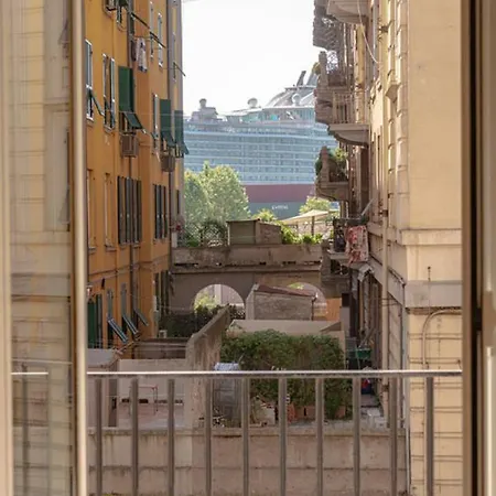 Twins Apartment *